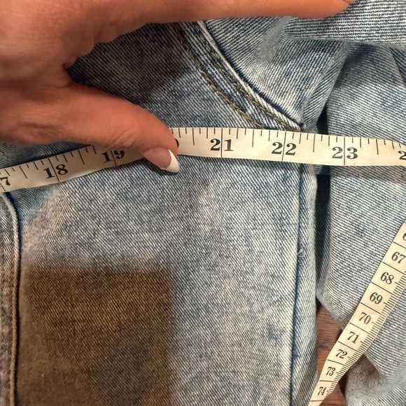 🔥Pearl Studded Denim Jacket Light Wash Jean Jacket Medium - Picture 7 of 10